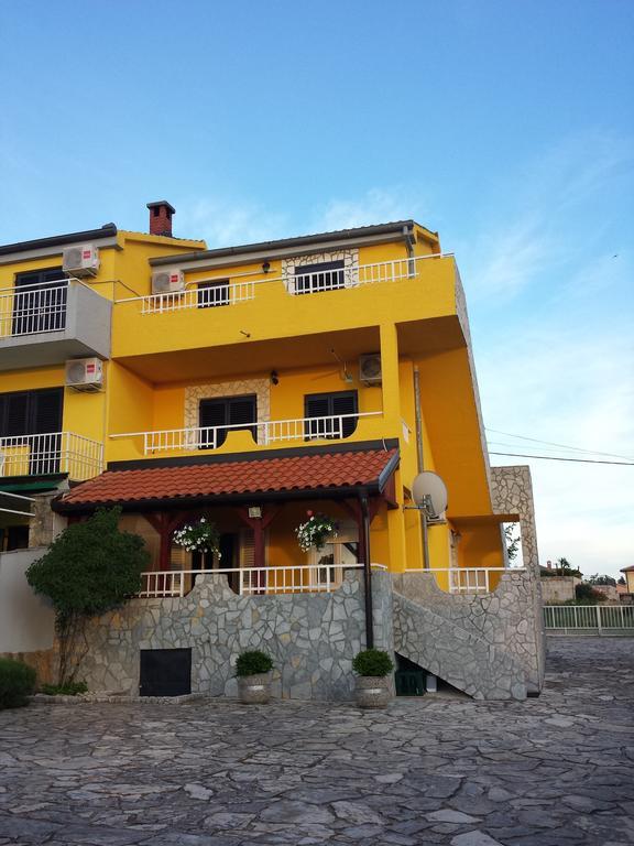 Apartment Lucija Linardici